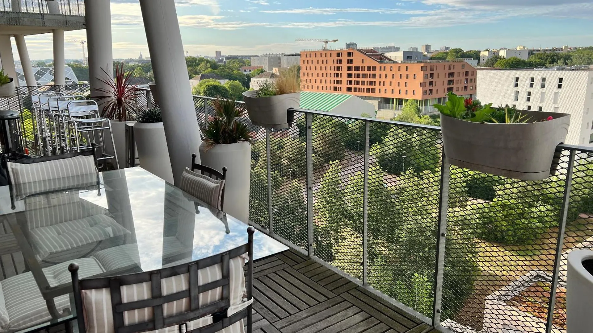 Homestay Chambre Avec Salle De Bain Privee Proche Metro La Courrouze Rennes
